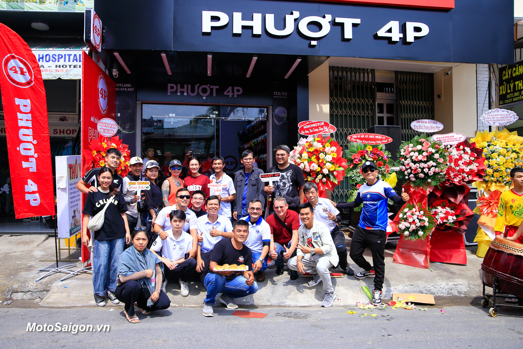 Phượt 4P khai trương cửa hàng đồ bảo hộ nón bảo hiểm tại Bình Thạnh - Motosaigon
